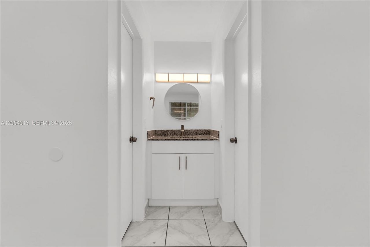 9354 SW 77th Ave, Unit I1, Miami, FL 33156 Photo