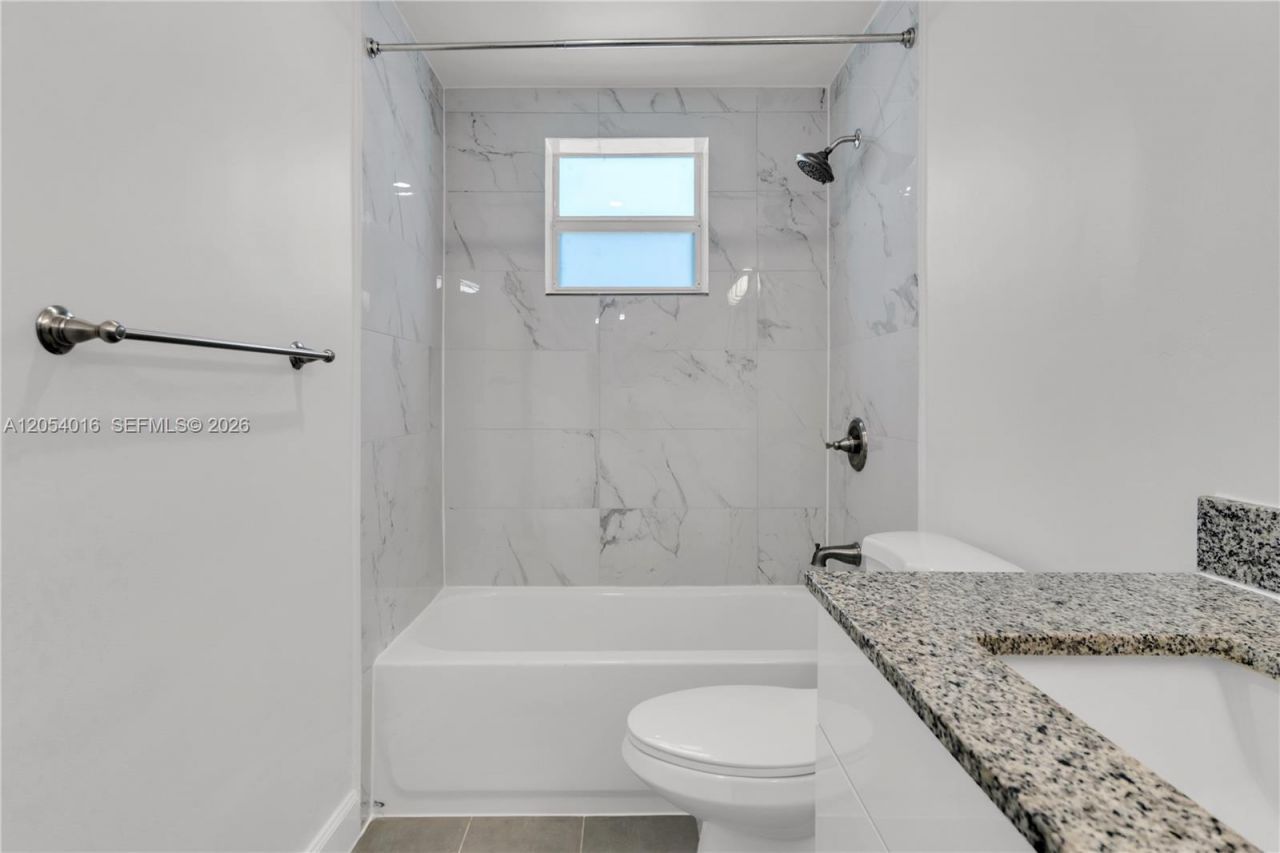 9354 SW 77th Ave, Unit I1, Miami, FL 33156 Photo