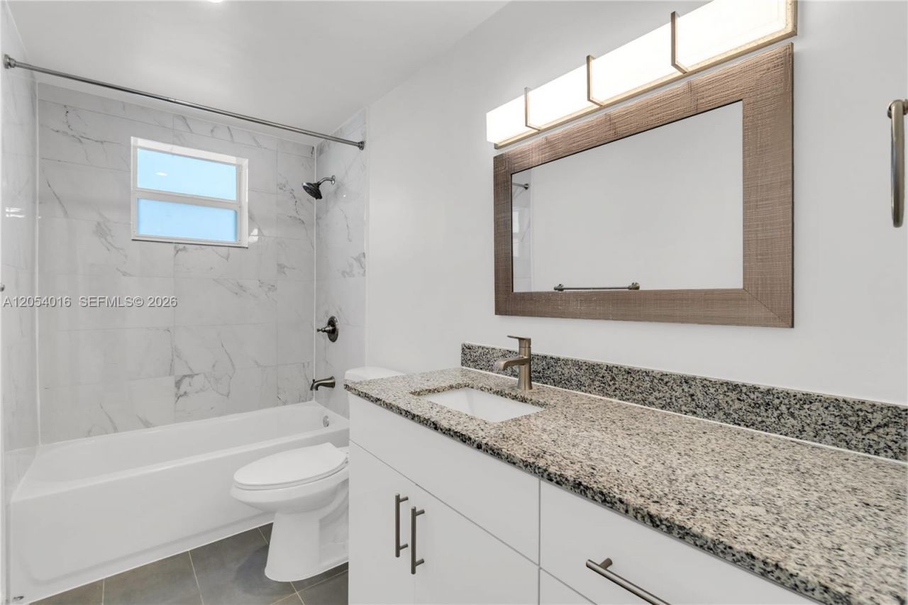 9354 SW 77th Ave, Unit I1, Miami, FL 33156 Photo