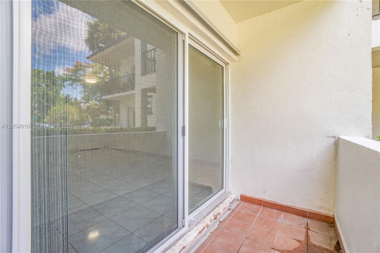 9354 SW 77th Ave, Unit I1, Miami, FL 33156 Photo