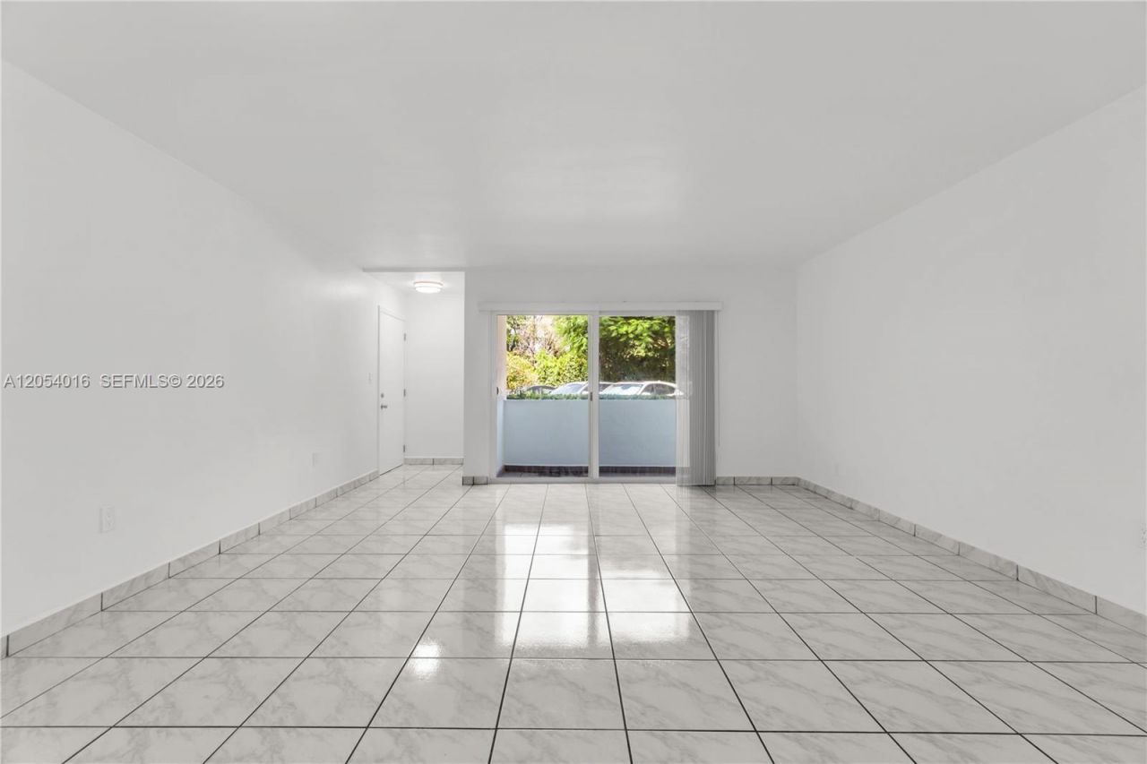 9354 SW 77th Ave, Unit I1, Miami, FL 33156 Photo