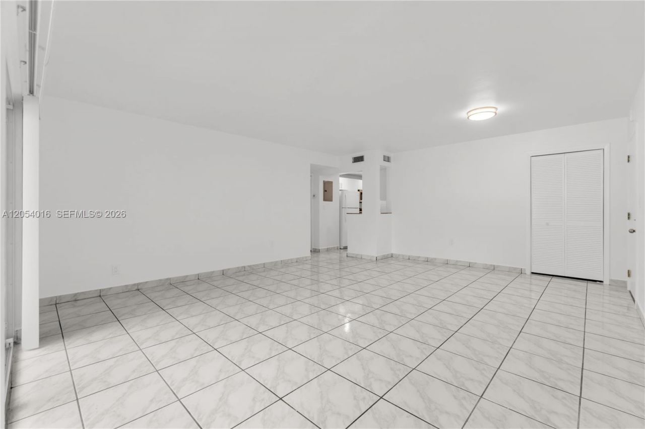 9354 SW 77th Ave, Unit I1, Miami, FL 33156 Photo