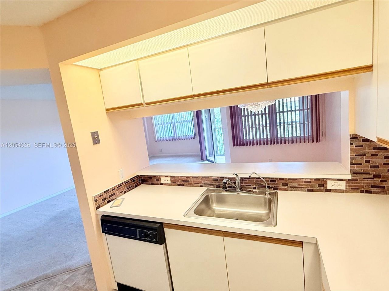 12901 SW 15th Ct, Unit 402V, Pembroke Pines, FL 33027 Photo