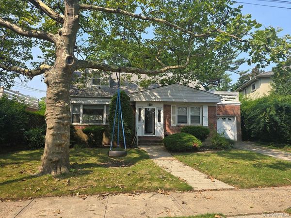 1037 Annapolis Street , Far Rockaway, NY 11691