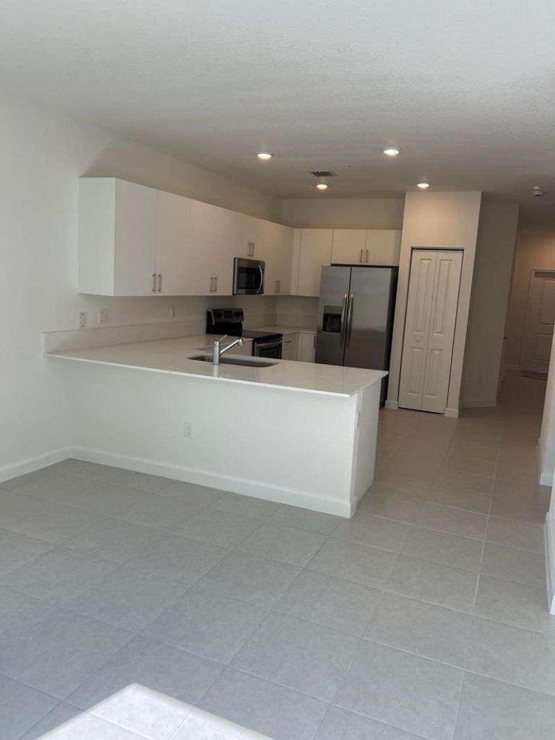 237 SW 159th Way, Pembroke Pines, FL 33027 Photo