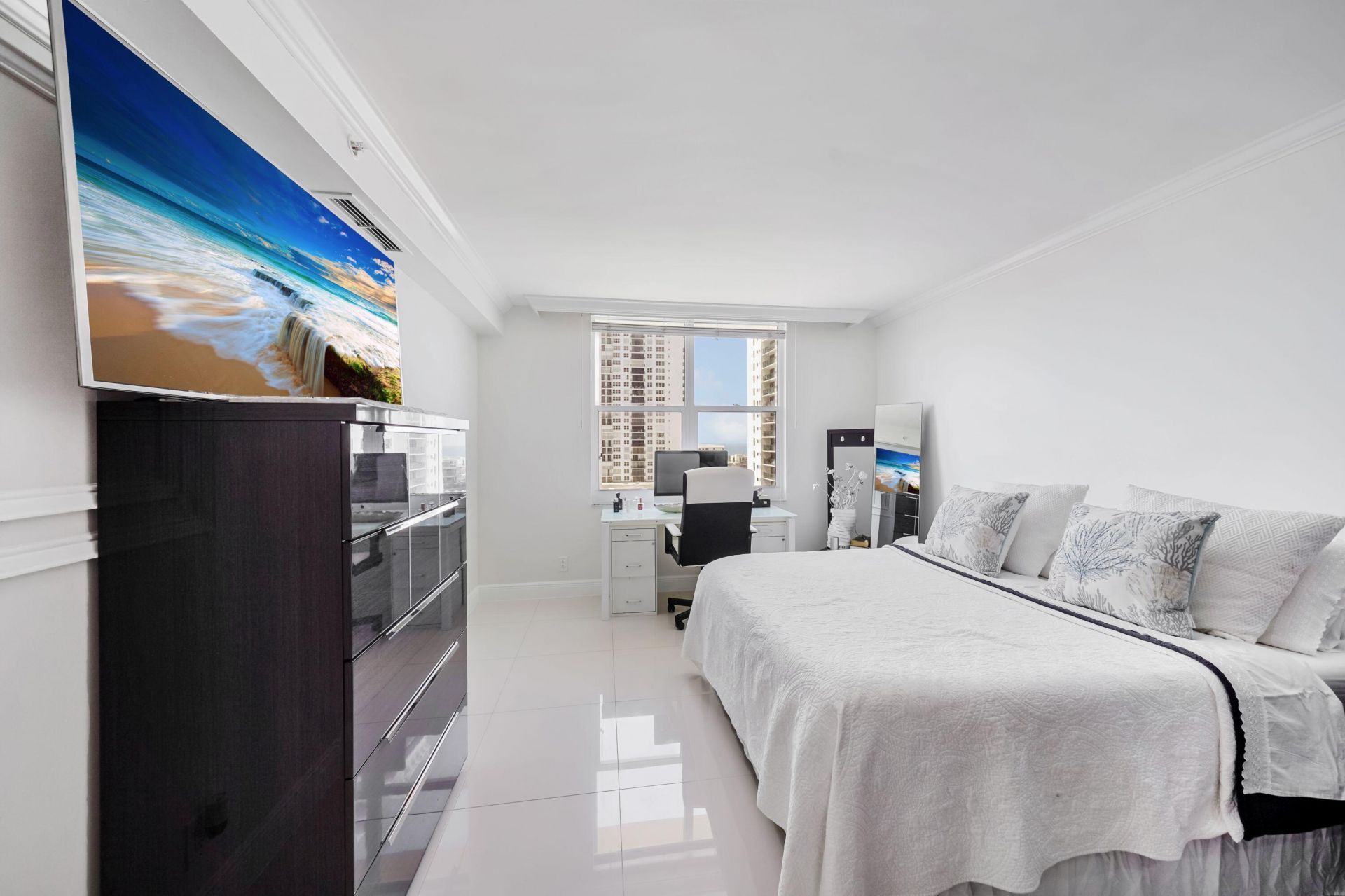 2501 S Ocean Drive, Unit 939, Hollywood, FL 33019 Photo