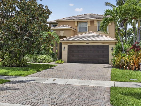 9081 Dupont Place, Wellington, FL 33414