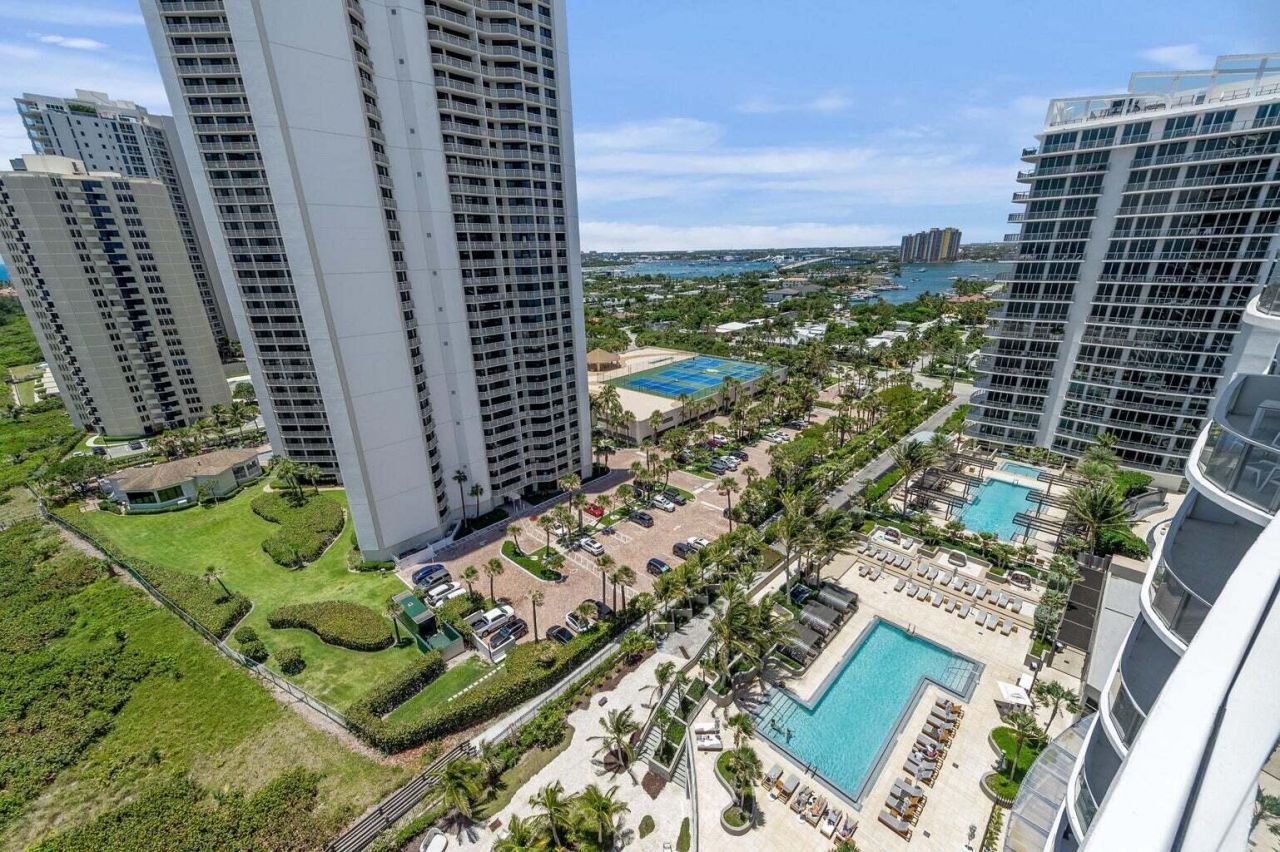 3100 N Ocean Drive, Unit H 1504, Riviera Beach, FL 33404 Photo