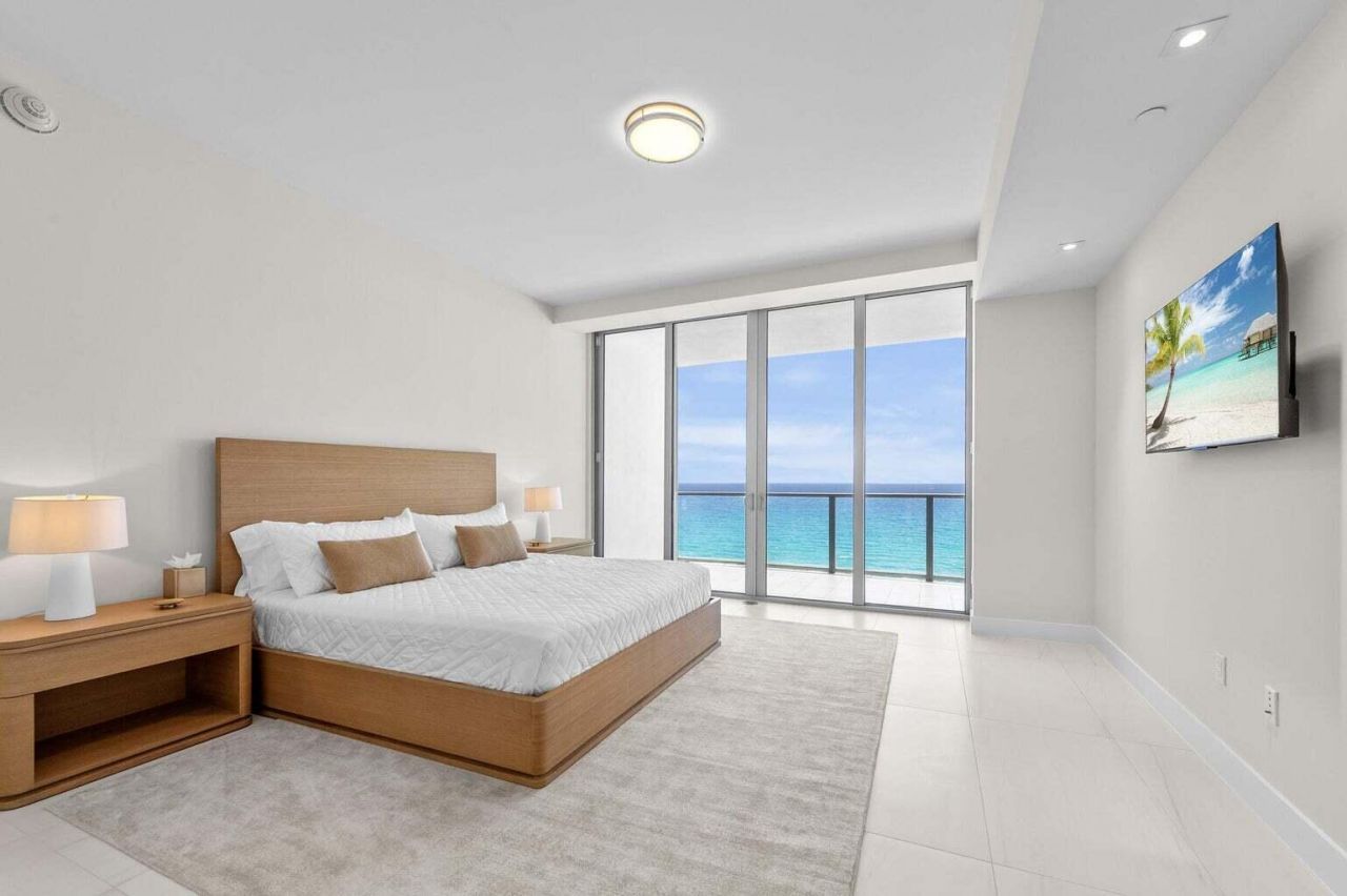 3100 N Ocean Drive, Unit H 1504, Riviera Beach, FL 33404 Photo