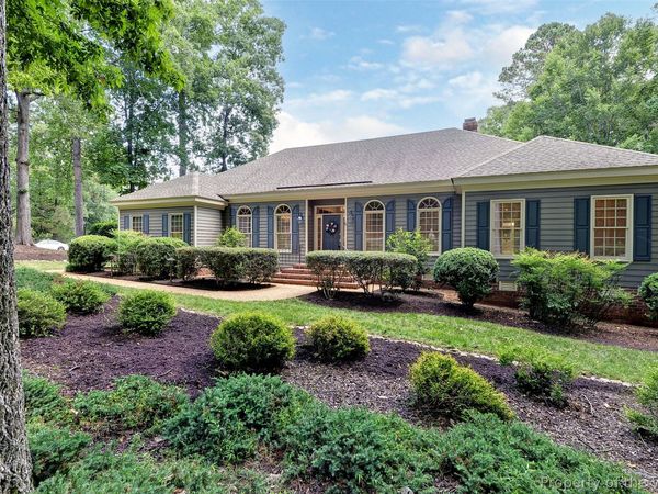 100 Woodhall Spa , Williamsburg, VA 23188