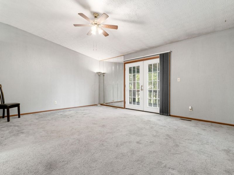 6388 Teapot Lane, Reynoldsburg, OH 43068 Photo 4