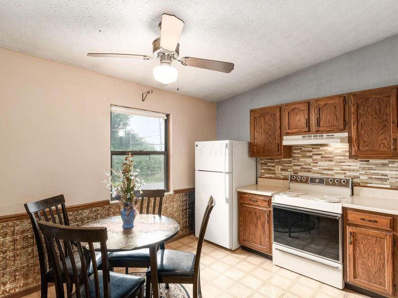 6388 Teapot Lane, Reynoldsburg, OH 43068 Photo 8