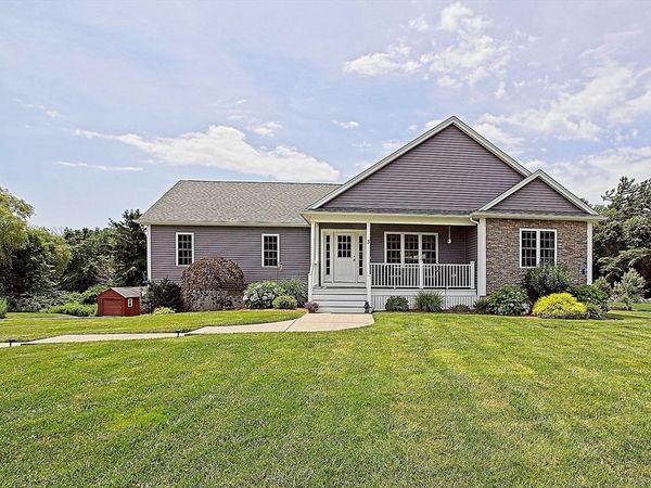 3 Blacksmith Drive, Acushnet, MA 02743