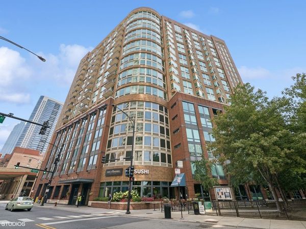 600 N Kingsbury Street , Unit 1004, Chicago, IL 60654
