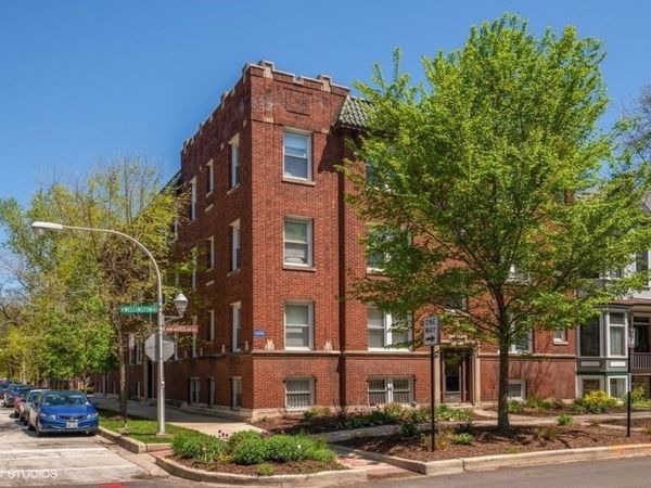 3007 N Clifton Avenue , Unit 302, Chicago, IL 60657