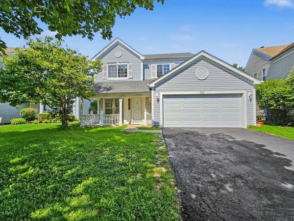 5532 Chantilly Circle , Lake In The Hills, IL 60156
