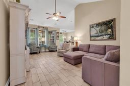 337 Oak Haven Dr. photo 4