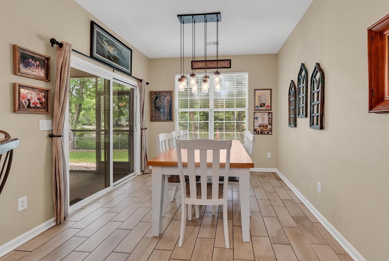 337 Oak Haven Dr. Photo 9