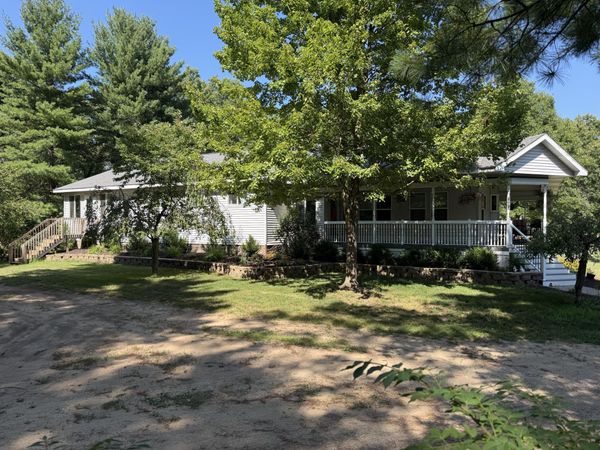1667 Oakwood Trail, Allegan, MI 49010