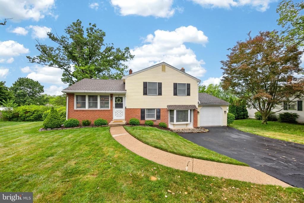 76 FRENCH ROAD, COLLEGEVILLE, PA 19426