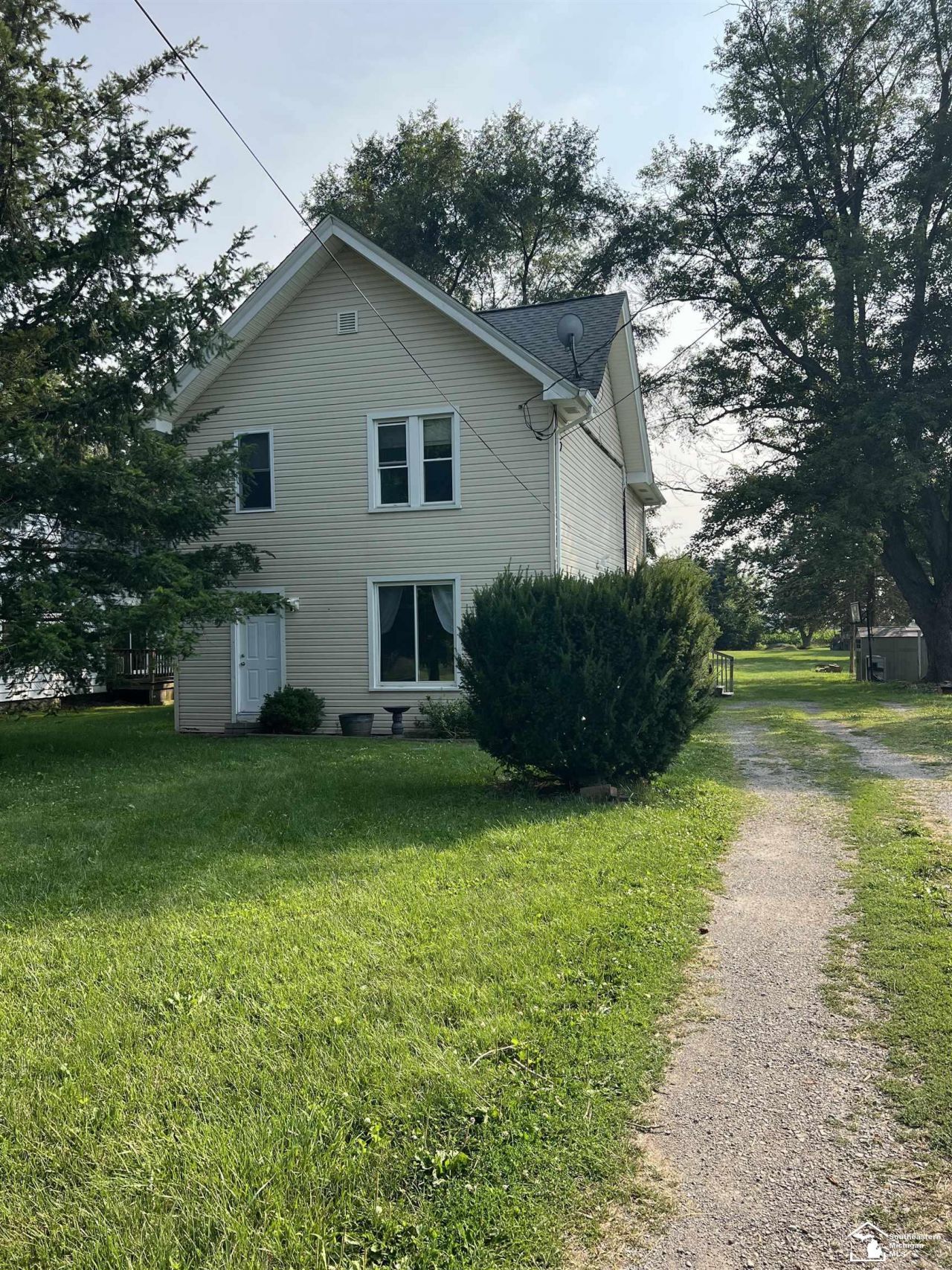 8831 Whiteford Center Road, Ottawa Lake, MI 49267 Main Photo
