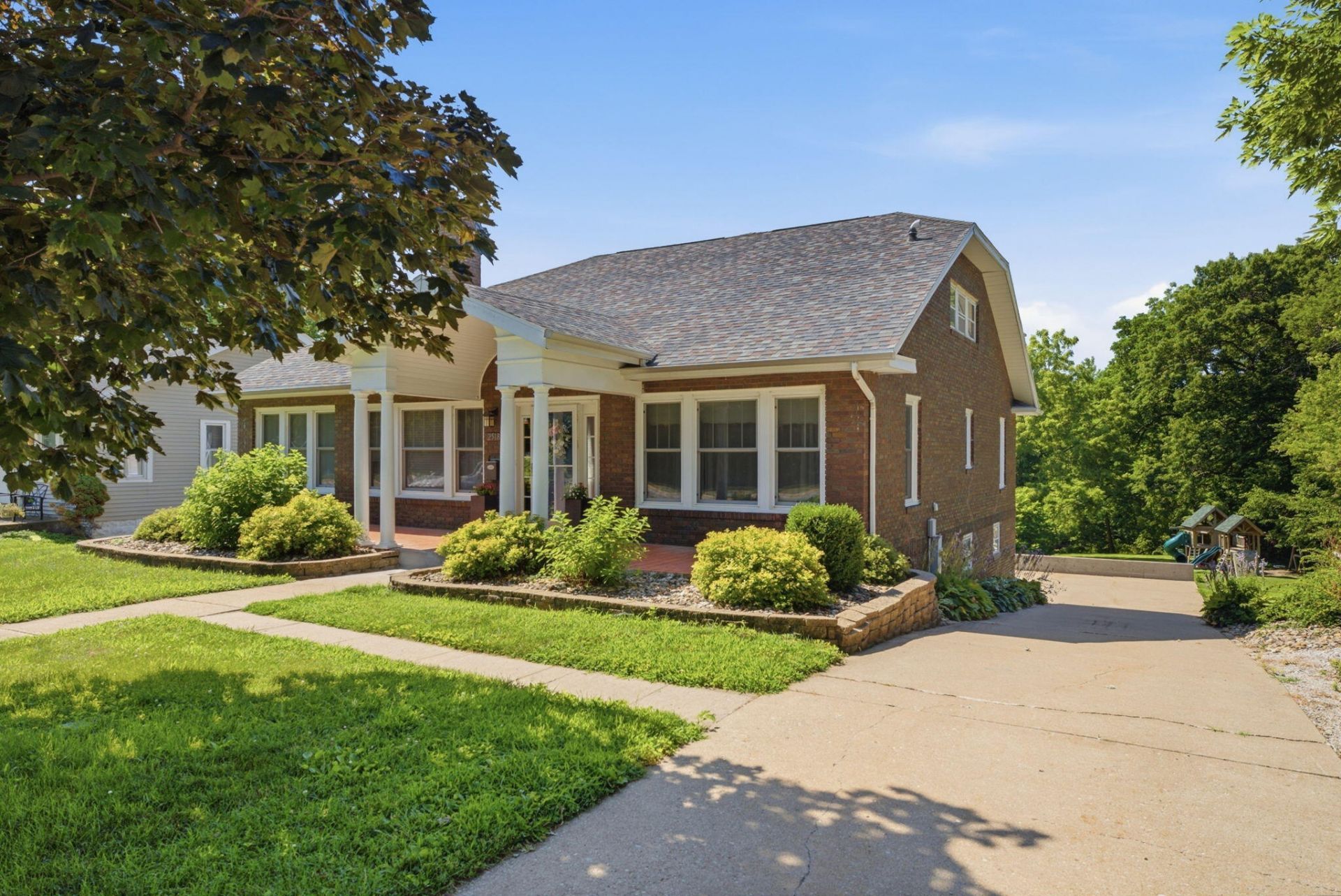 2518 Mulberry, Muscatine, IA 52761 Main Photo