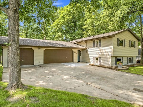 100 Shadywood Lane, Delano, MN 55328