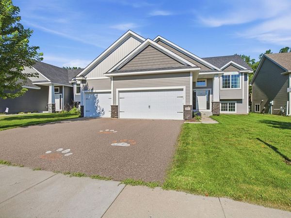 397 15th Street, Farmington, MN 55024