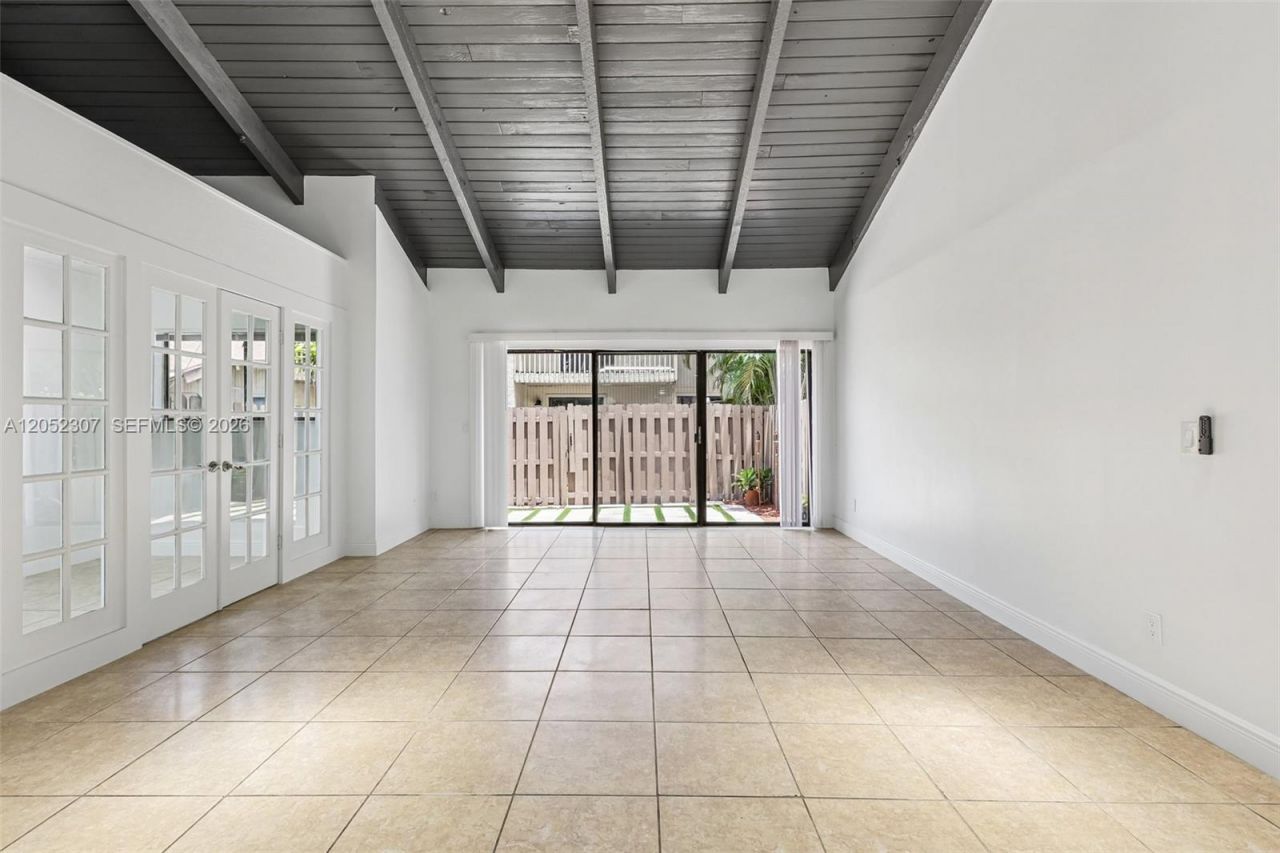 2112 SW 81st Way , Davie, FL 33324 Photo