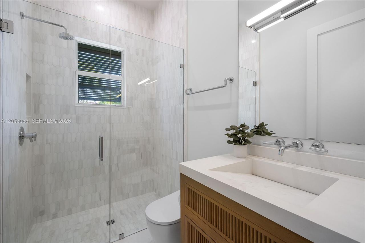 728 Malaga Dr , Boca Raton, FL 33432 Photo