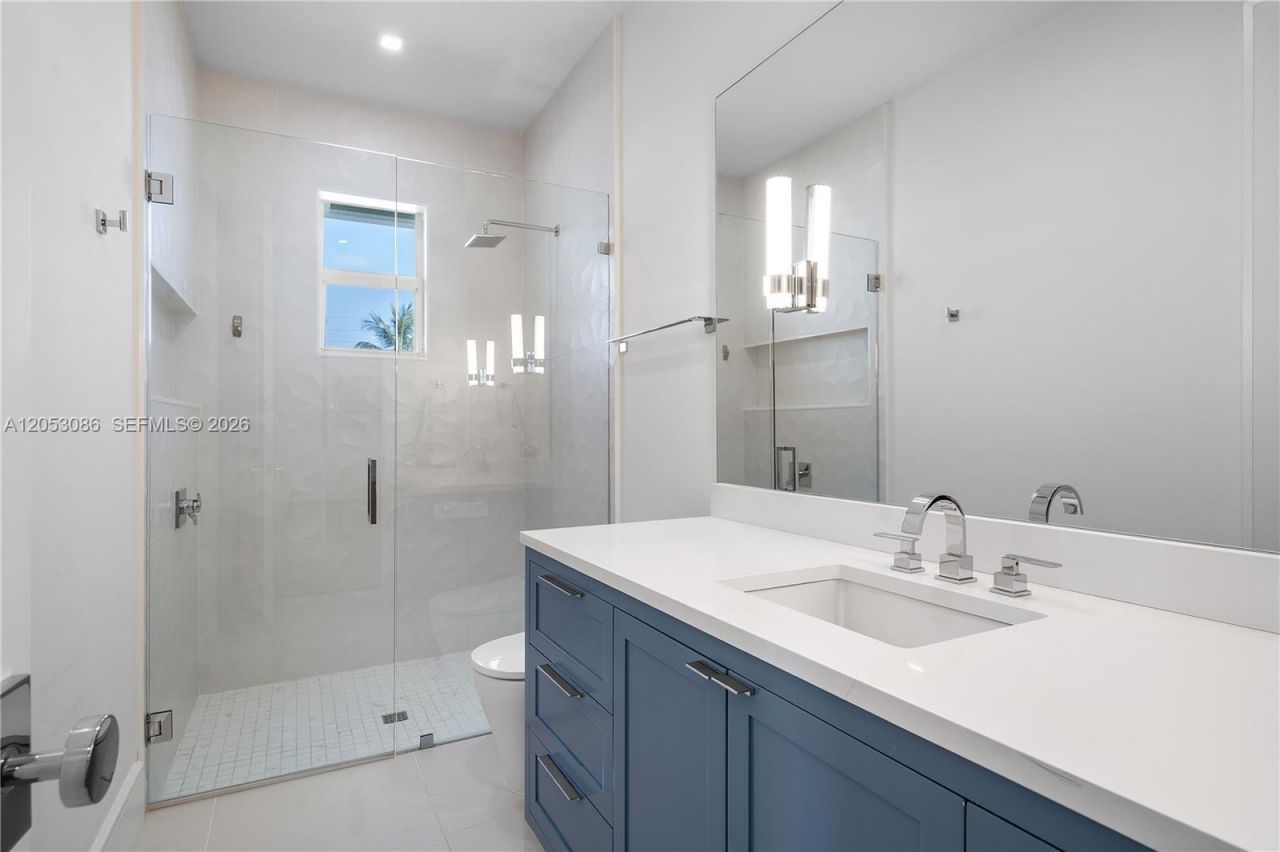 728 Malaga Dr , Boca Raton, FL 33432 Photo