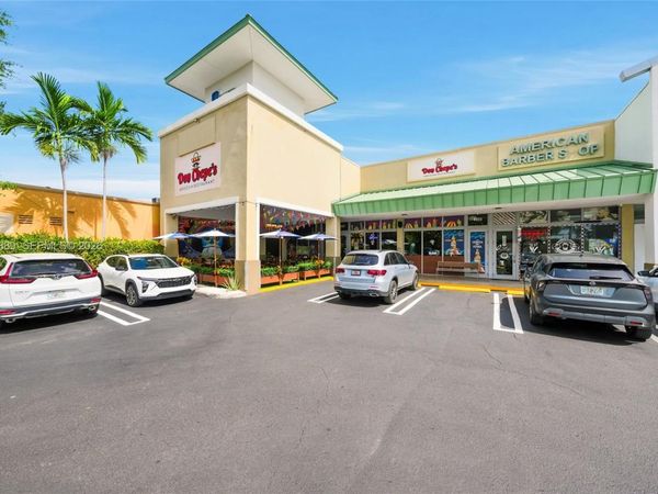 9457 SW 56th St , Miami, FL 33165