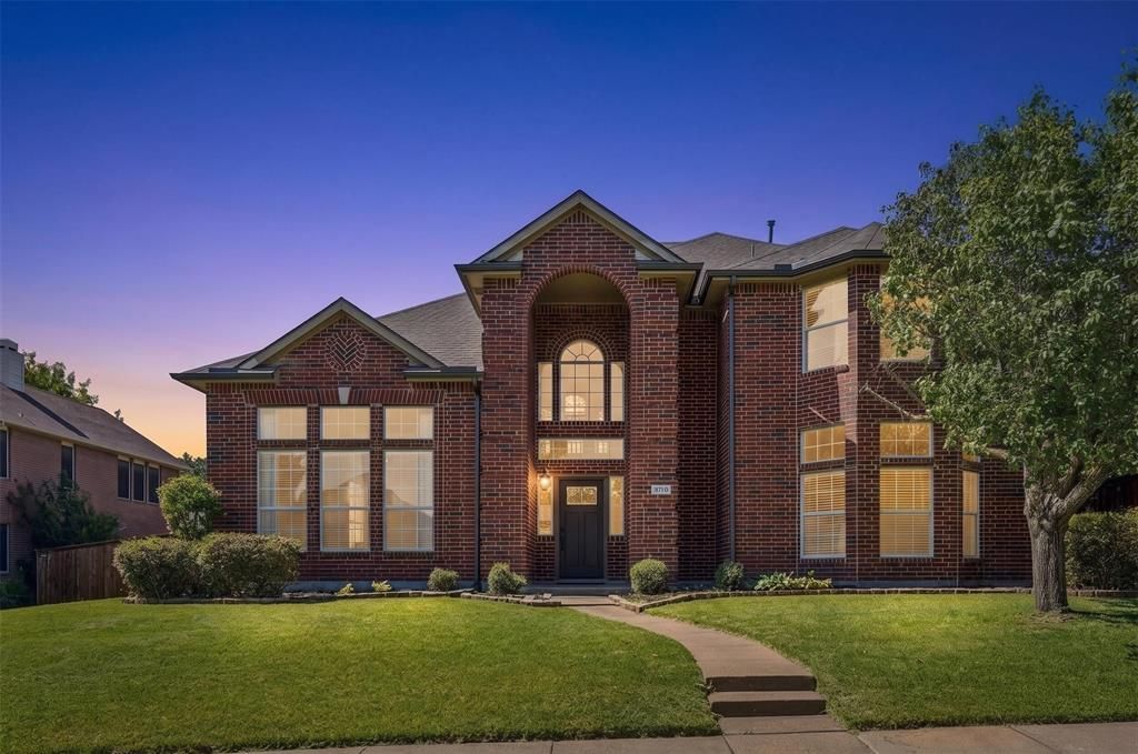 8710 Creekside Drive, Rowlett, TX 75089 Main Photo
