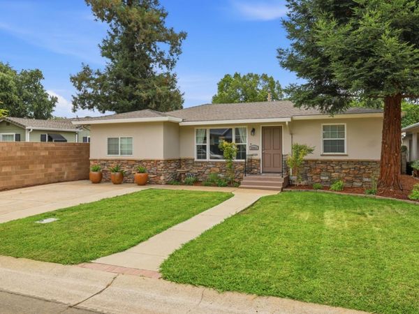 8954 Truman, Elk Grove, CA 95624