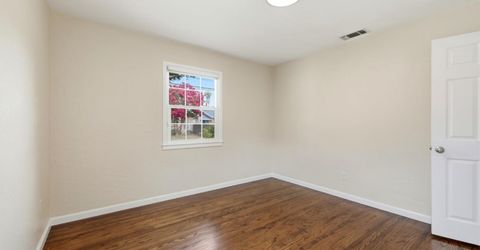8954 Truman, Elk Grove, CA 95624 Photo