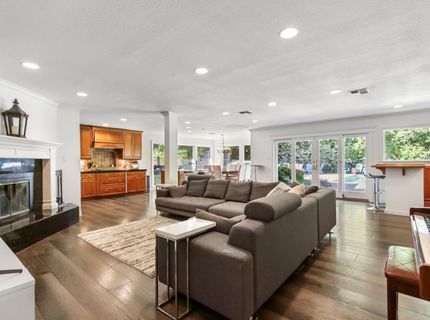 854 Piccadilly Cir, Sacramento, CA 95864 Photo