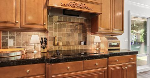 854 Piccadilly Cir, Sacramento, CA 95864 Photo