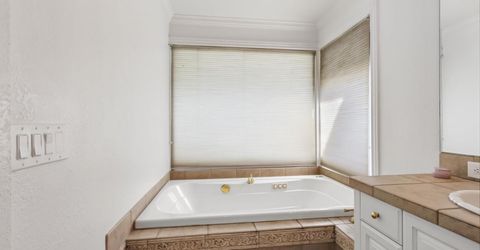 854 Piccadilly Cir, Sacramento, CA 95864 Photo