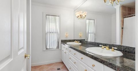 854 Piccadilly Cir, Sacramento, CA 95864 Photo