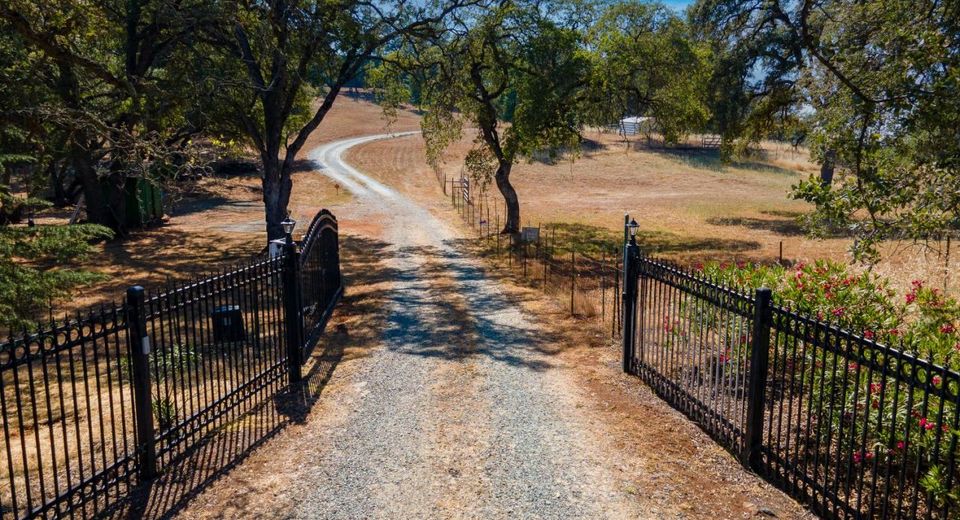 S Shingle Rd, Shingle Springs, CA 95682 Photo