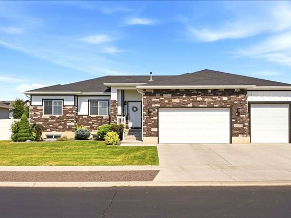 3518 S 4875 W, West Haven, UT 84401