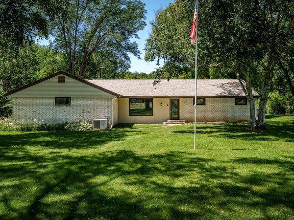 11040 N Main Street, ROCKTON, IL 61072