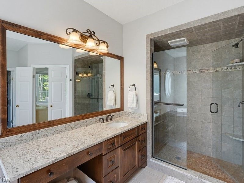 8390 Bainbrook Drive, Chagrin Falls, OH 44023 Photo 19