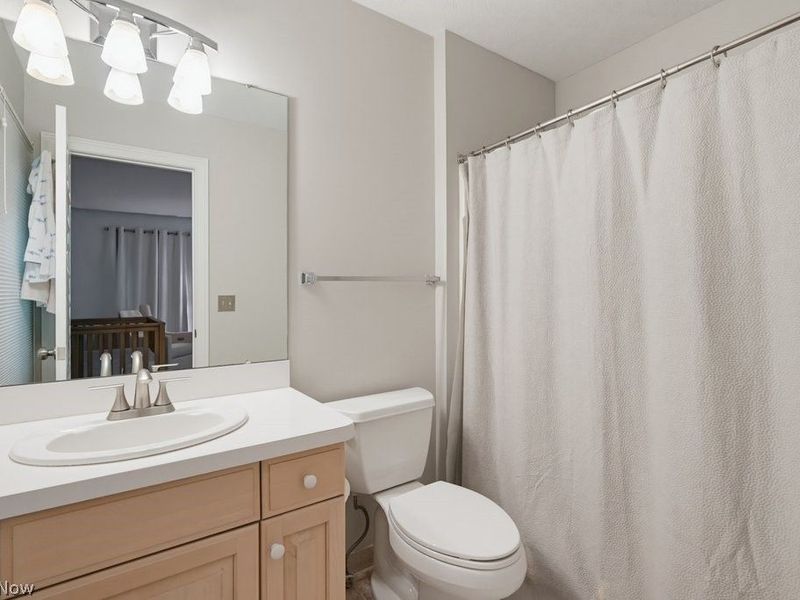 8390 Bainbrook Drive, Chagrin Falls, OH 44023 Photo 29