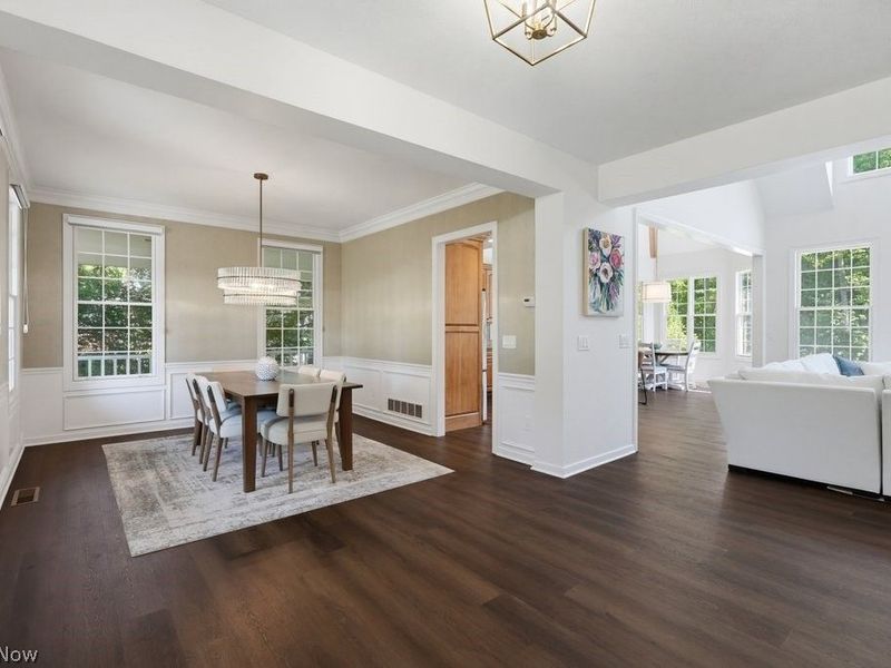 8390 Bainbrook Drive, Chagrin Falls, OH 44023 Photo 9