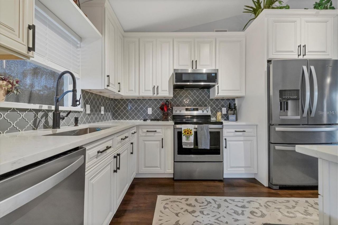 4624 73rd Street E, Bradenton, FL 34203 Photo