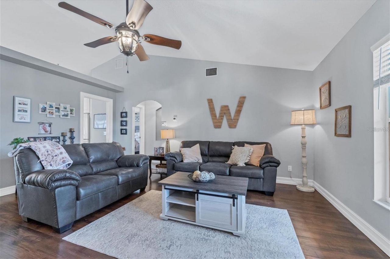 4624 73rd Street E, Bradenton, FL 34203 Photo
