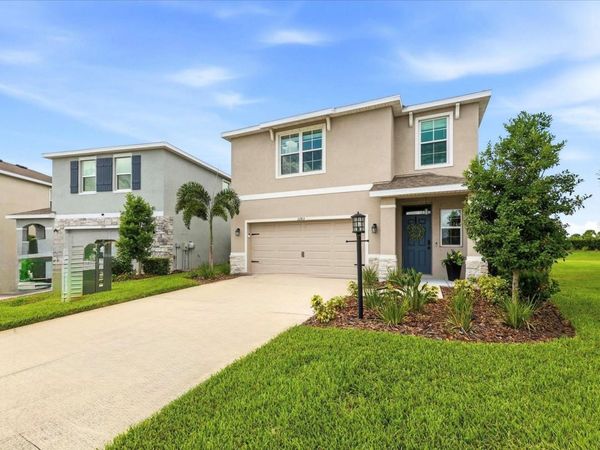 3283 HILLTOP CIRCLE , LAKEWOOD RANCH, FL 34211