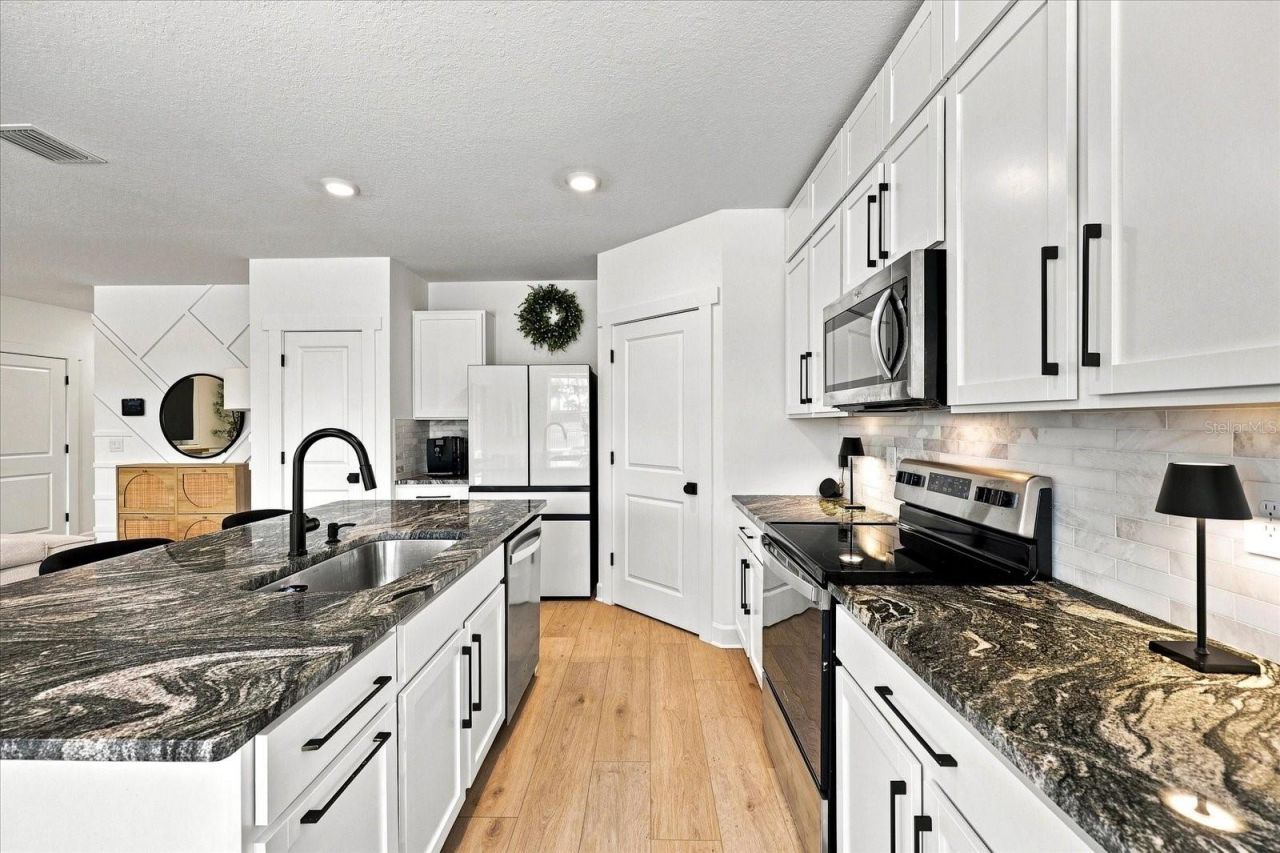 3283 Hilltop Circle , Lakewood Ranch, FL 34211 Photo