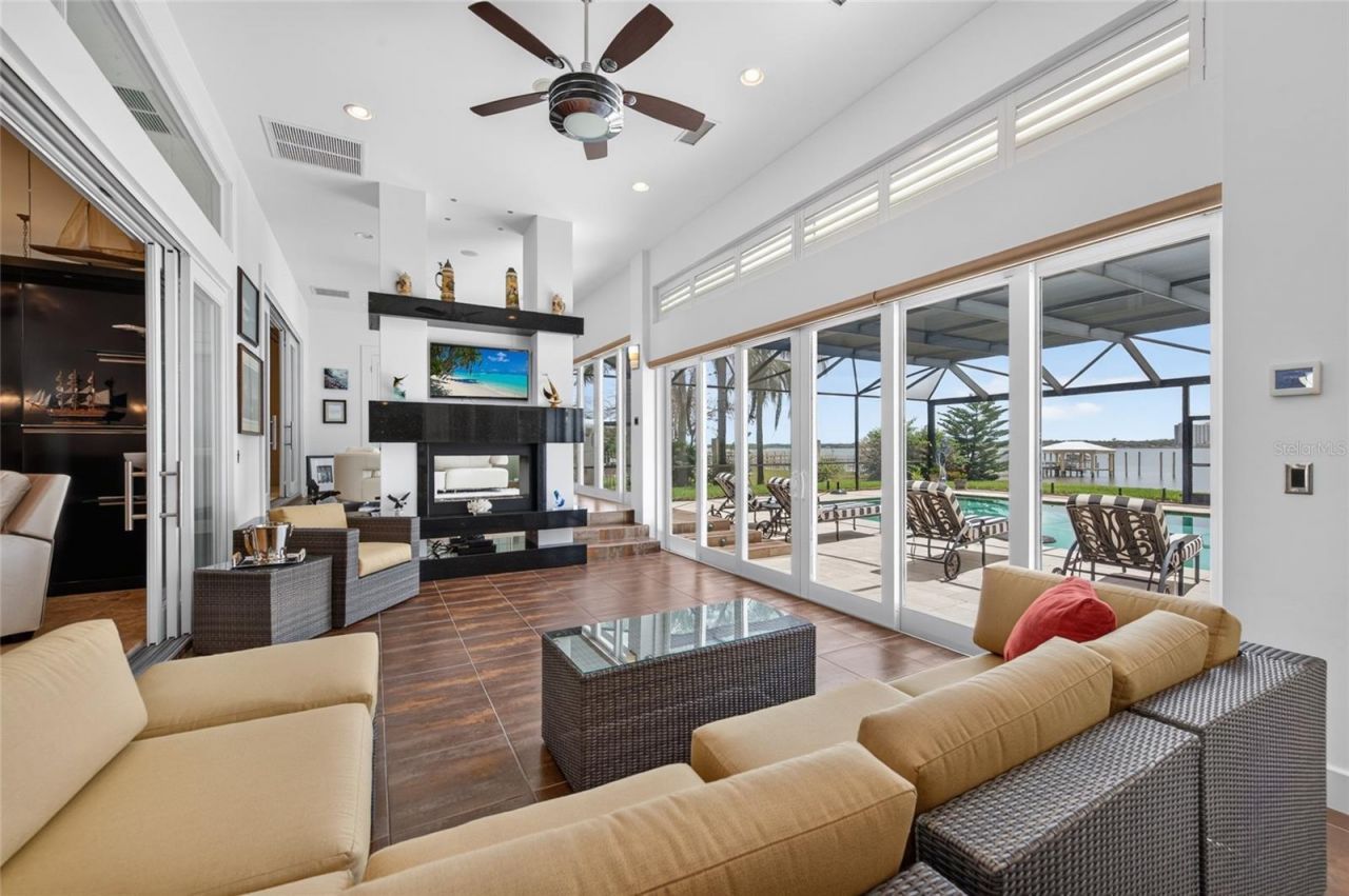 3020 S Peninsula Drive, Daytona Beach Shores, FL 32118 Photo